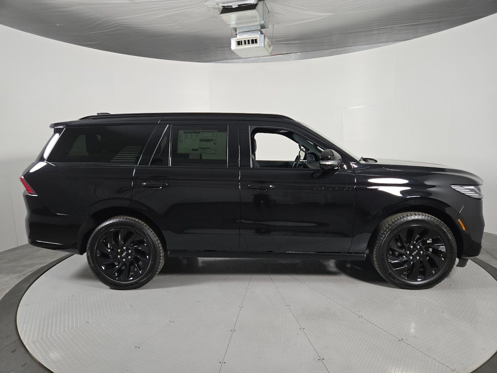 New 2027 Lincoln Navigator Reserve SUV