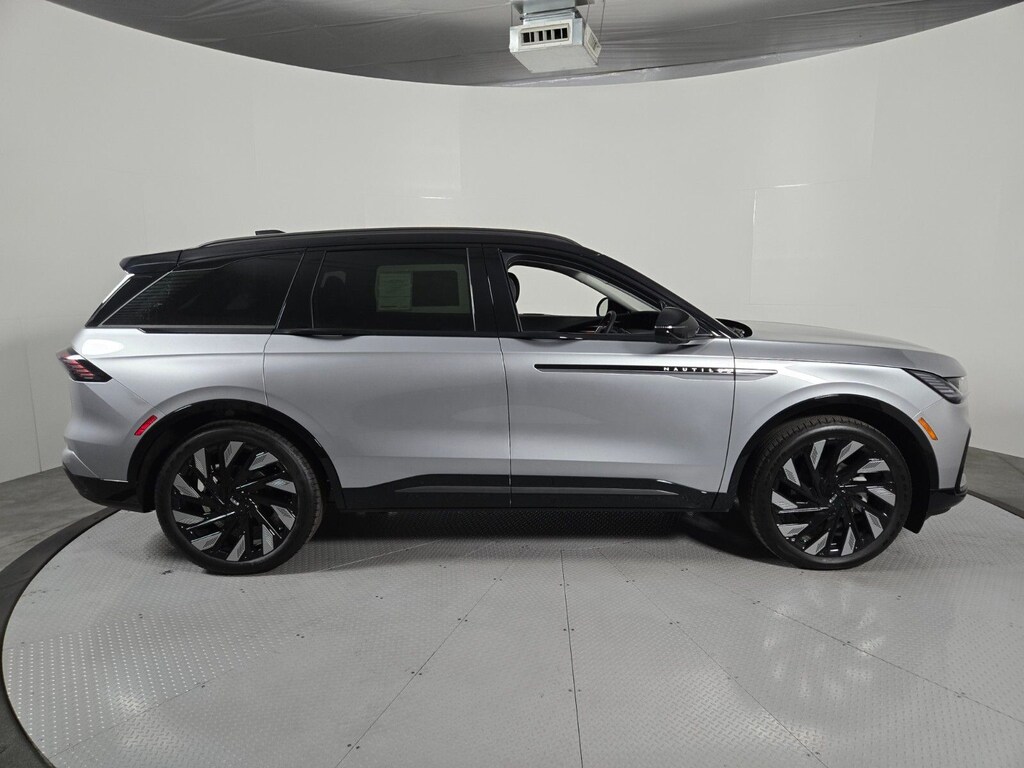 New 2026 Lincoln Nautilus Reserve SUV