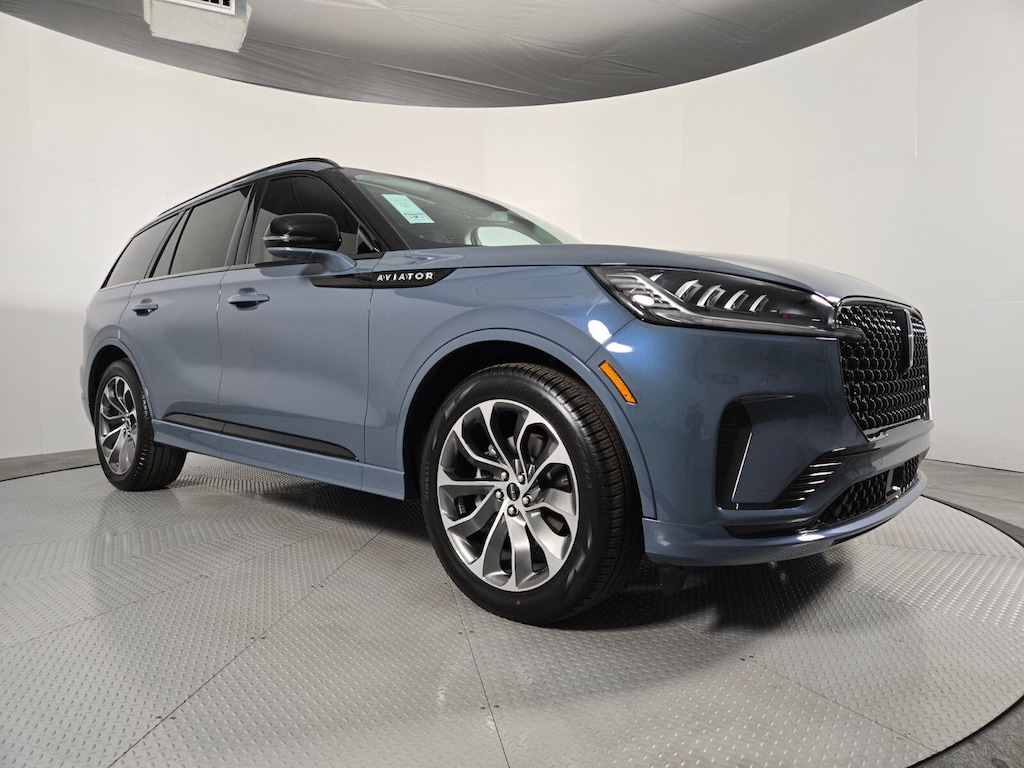 New 2026 Lincoln Aviator Premiere SUV