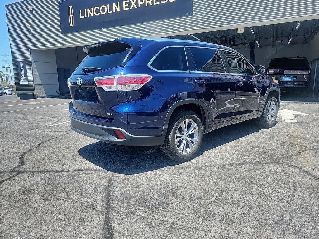 Used 2014 Toyota Highlander XLE V6 SUV
