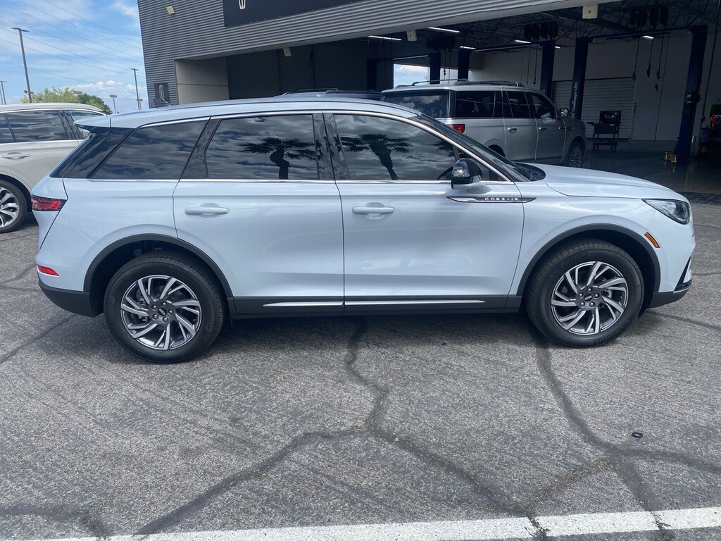 Certified 2025 Lincoln Corsair Premiere SUV