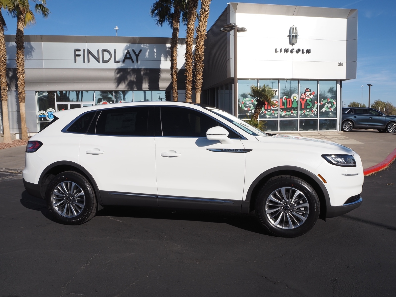 Used 2022 Lincoln Nautilus Reserve with VIN 2LMPJ8K92NBL24529 for sale in Henderson, NV