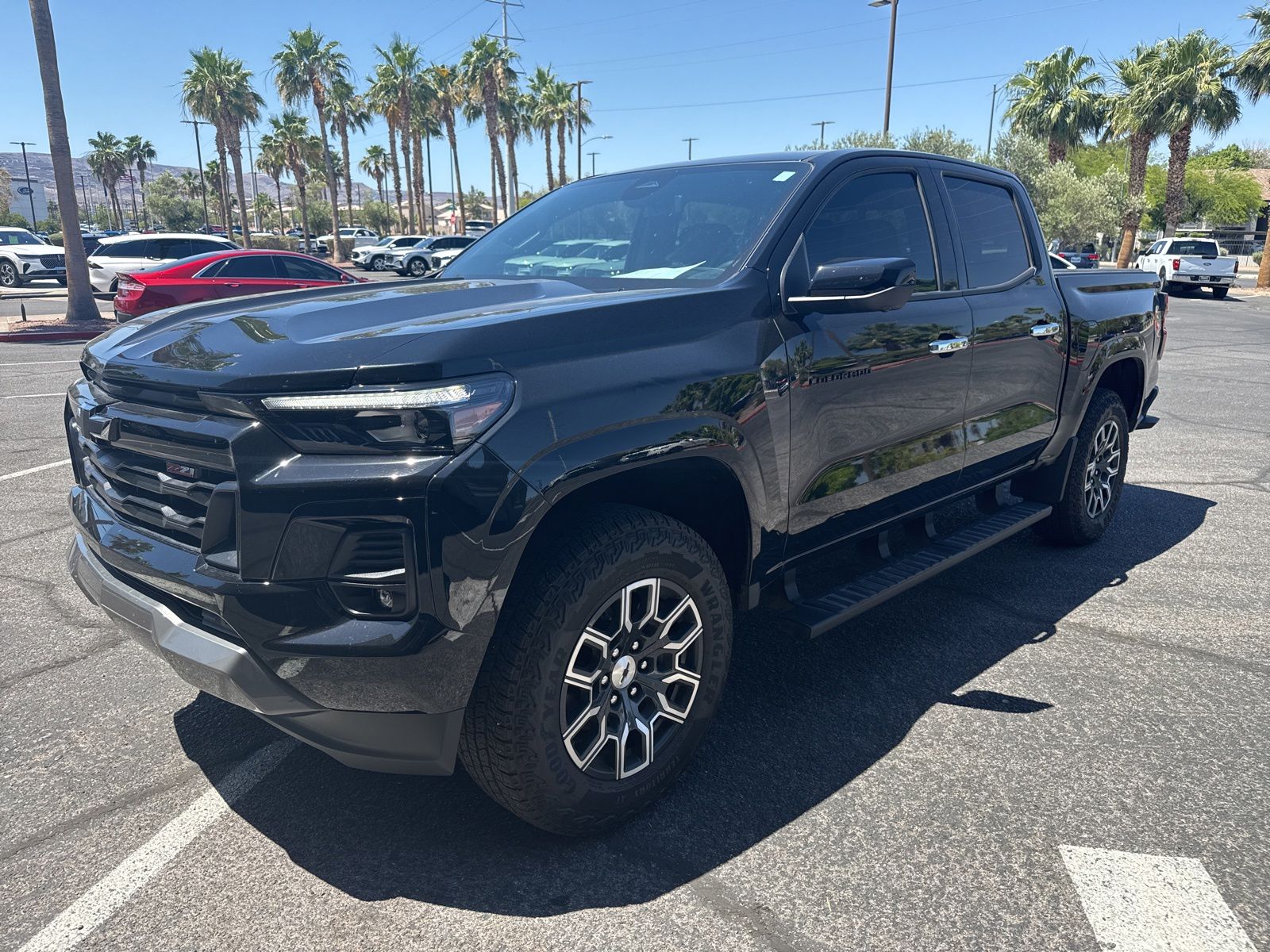 2024 Chevrolet Colorado 4WD Z71 Crew Cab Short Box's photo