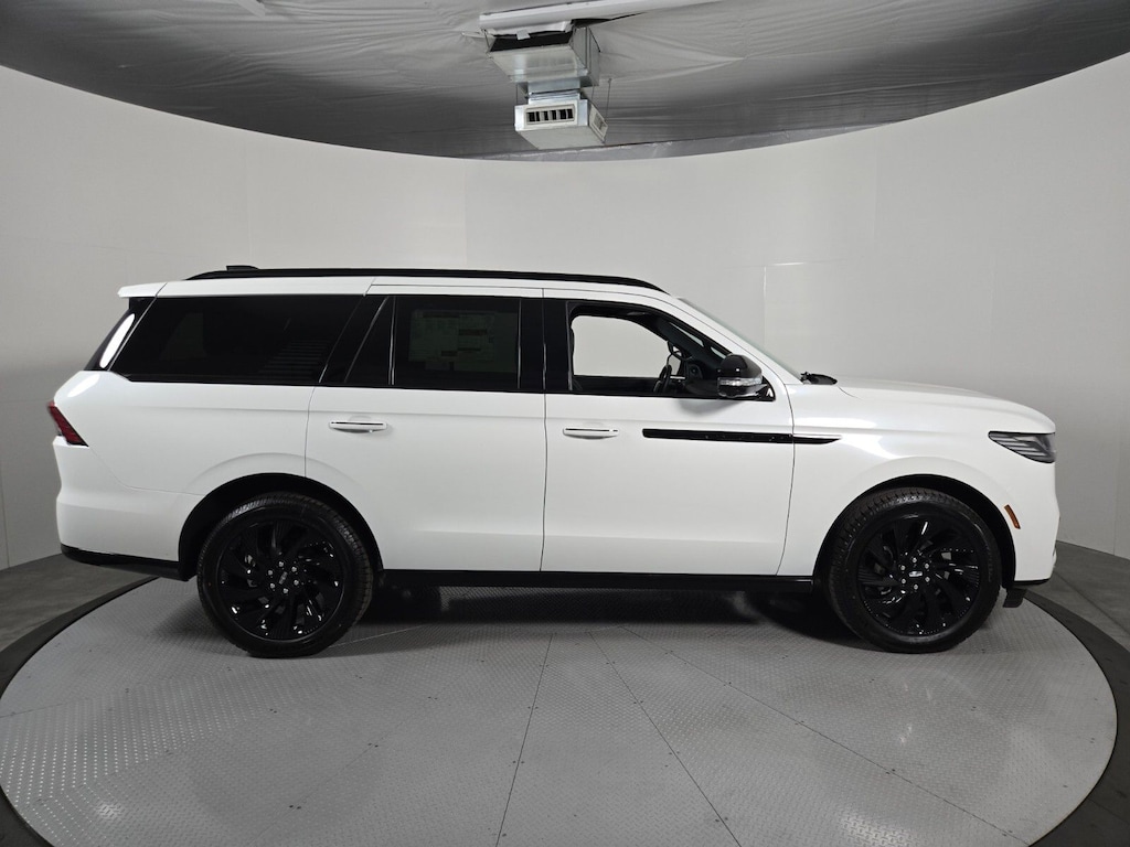 New 2027 Lincoln Navigator Reserve SUV