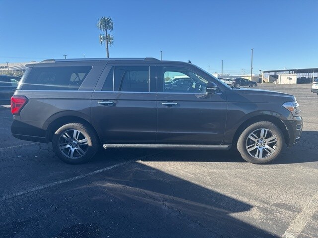 2024 Ford Expedition MAX Limited photo 4