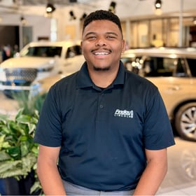 Staff member Jamari Smith from ID_5fd405