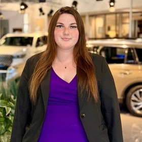 Staff member Melissa Burnett from ID_accfb2