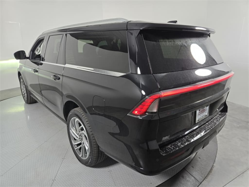 New 2025 Lincoln Navigator L Reserve SUV