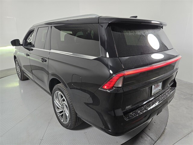 2025 Lincoln Navigator L Reserve photo 4