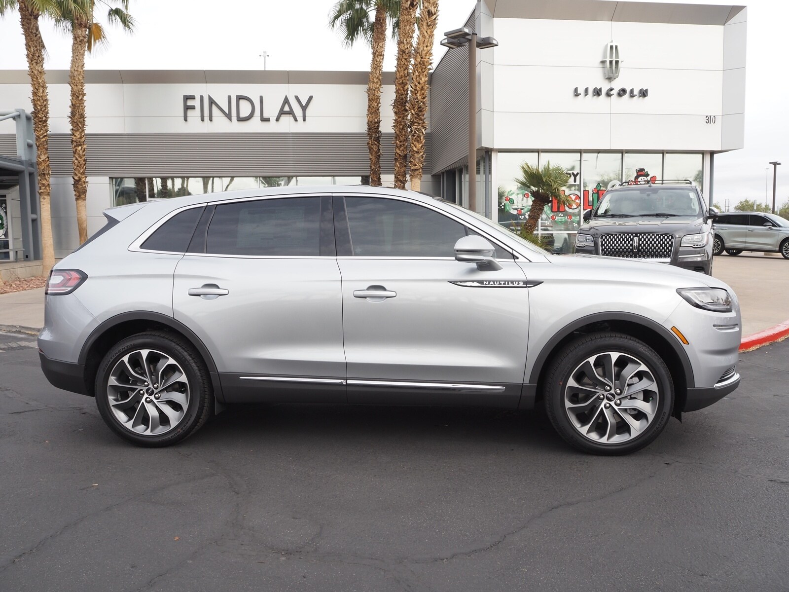 Used 2022 Lincoln Nautilus Reserve with VIN 2LMPJ6K94NBL24892 for sale in Henderson, NV