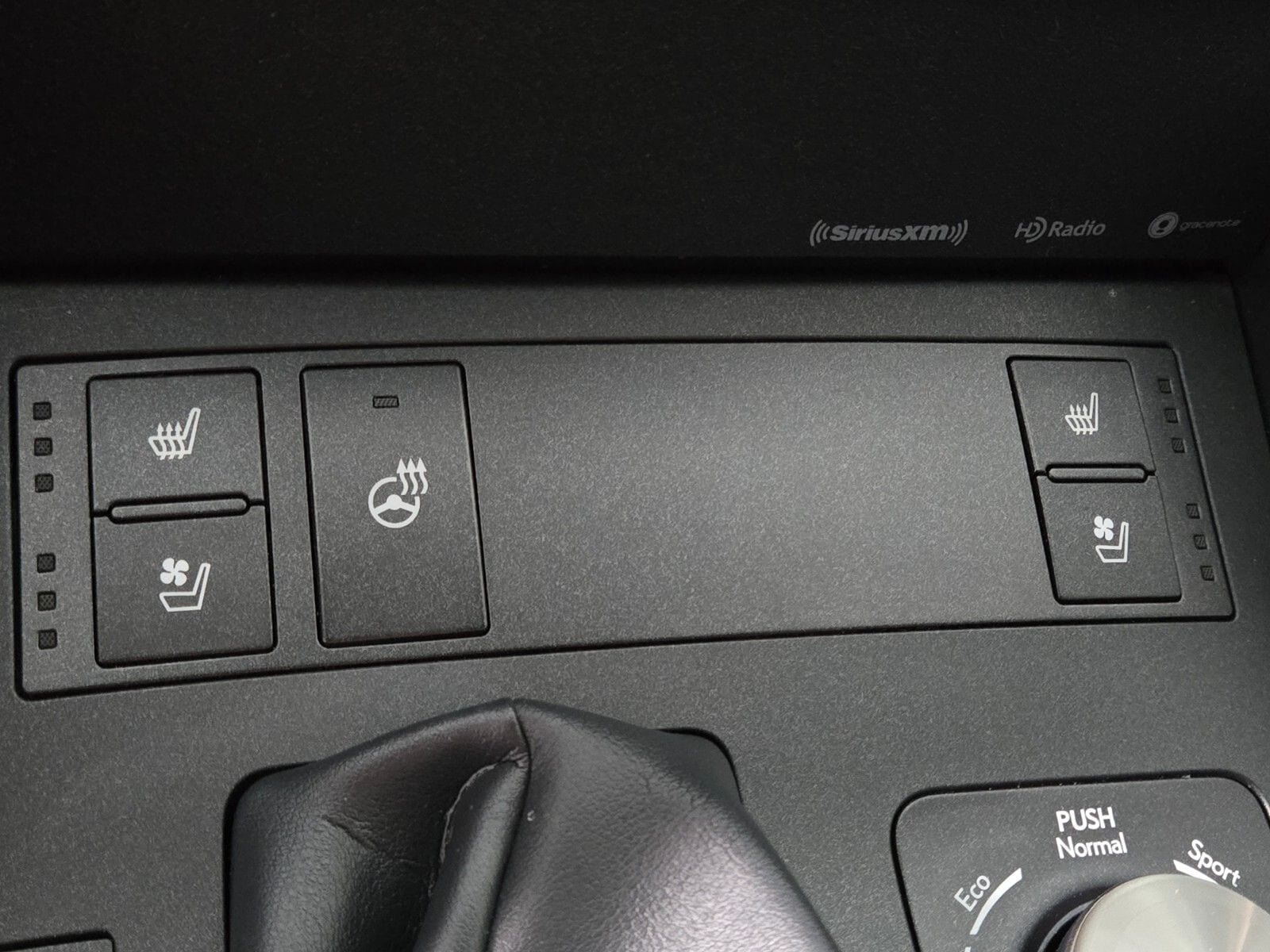 2023 Lexus IS 350 F SPORT - Photo 27