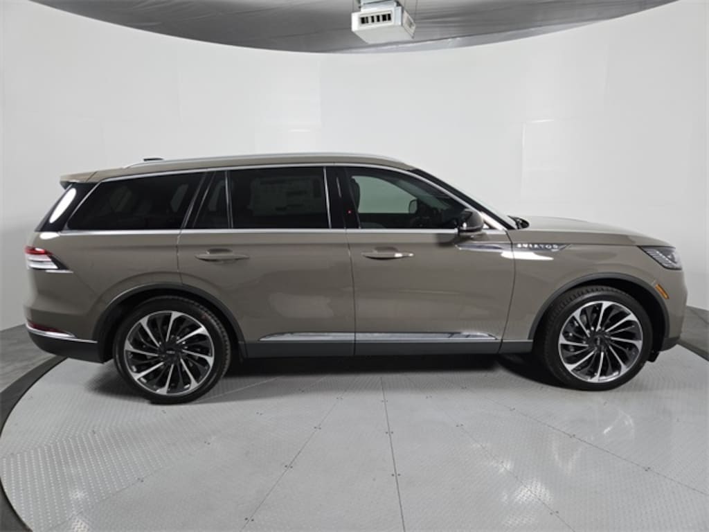New 2026 Lincoln Aviator Reserve SUV