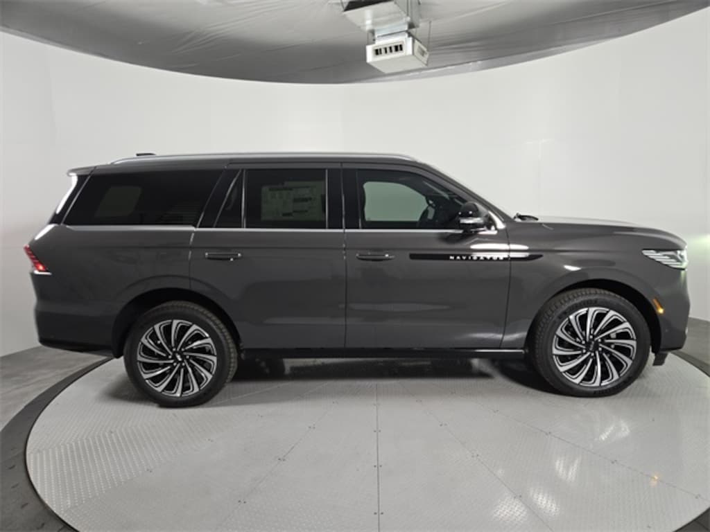 New 2025 Lincoln Navigator Black Label SUV