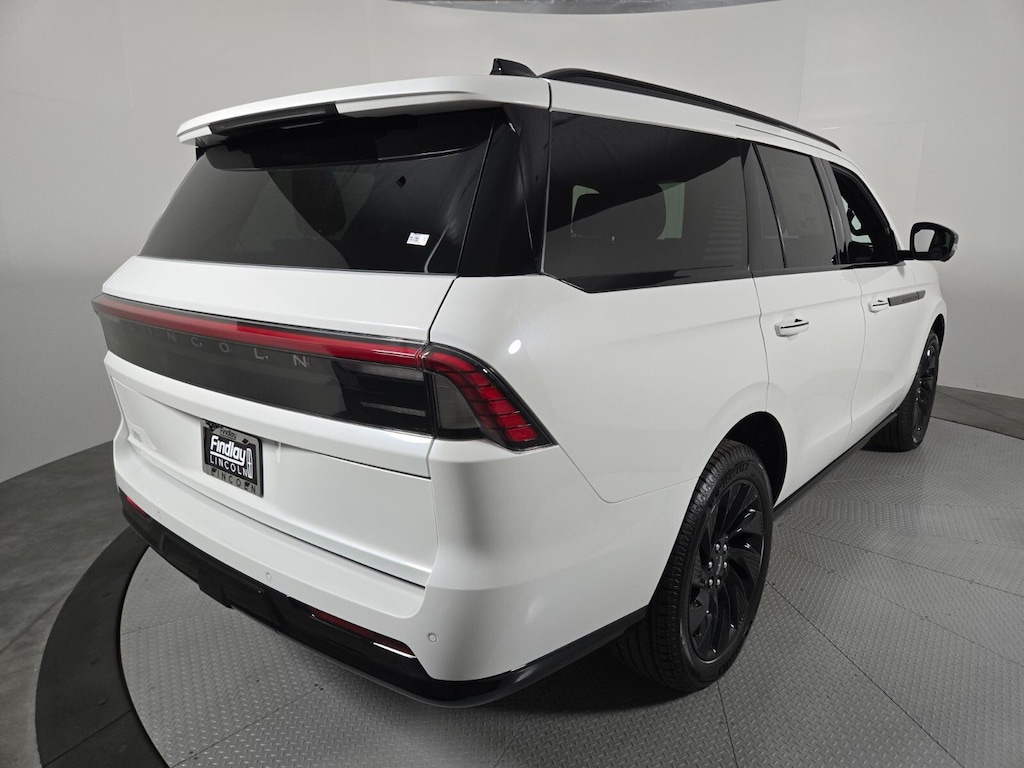 New 2027 Lincoln Navigator Reserve SUV