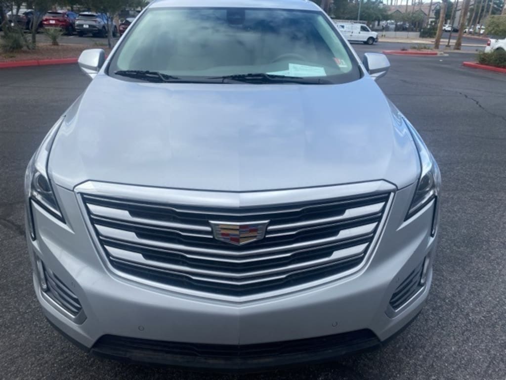 Used 2017 Cadillac XT5 Luxury SUV