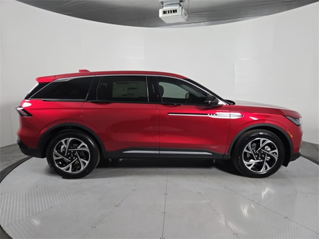 New 2026 Lincoln Nautilus Premiere SUV