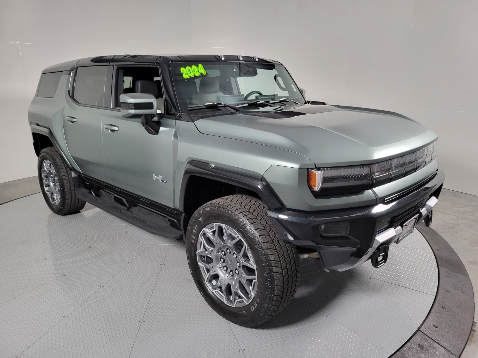Used 2024 GMC HUMMER EV 3X with VIN 1GKB0RDC2RU101617 for sale in Henderson, NV