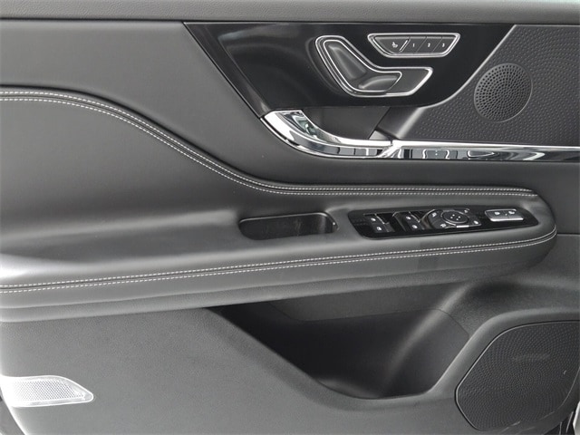 2025 Lincoln Corsair Grand Touring - Photo 11