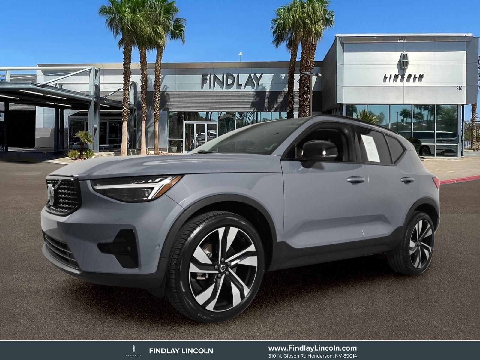 2023 Volvo XC40
