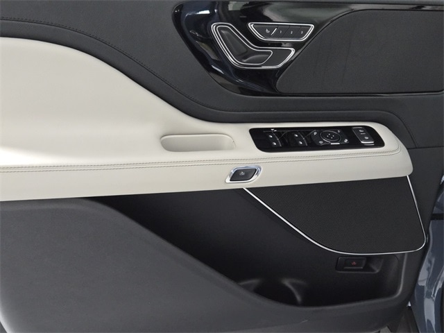 2026 Lincoln Aviator Premiere - Photo 24