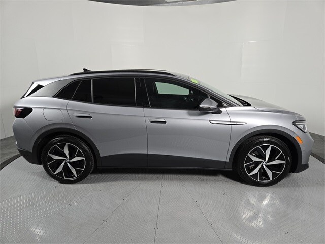 2023 Volkswagen ID.4 Pro S photo 3
