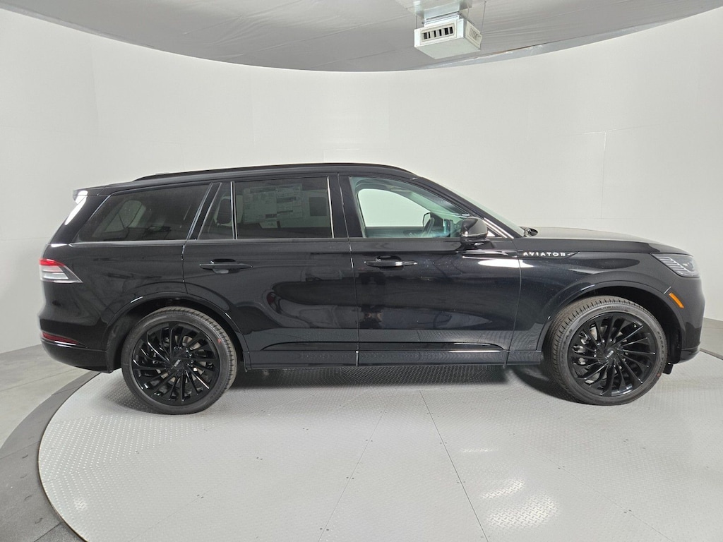 New 2026 Lincoln Aviator Reserve SUV