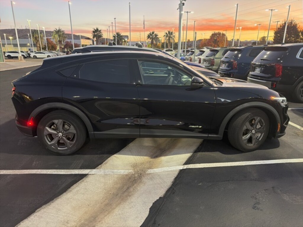 Used 2022 Ford Mustang Mach-E Select SUV