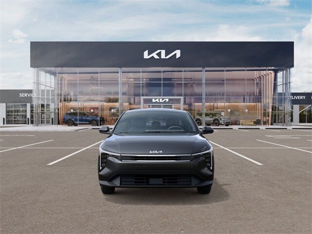 2025 Kia K4 LXS photo 2