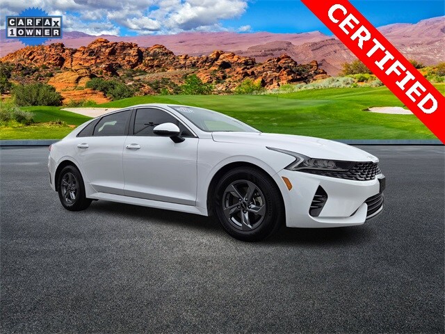 2023 Kia K5 LXS photo 2