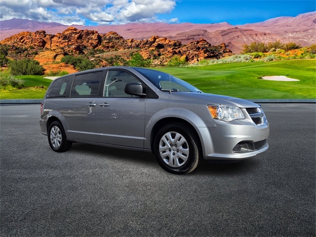Used 2018 Dodge Grand Caravan SE with VIN 2C4RDGBG7JR364275 for sale in St. George, UT