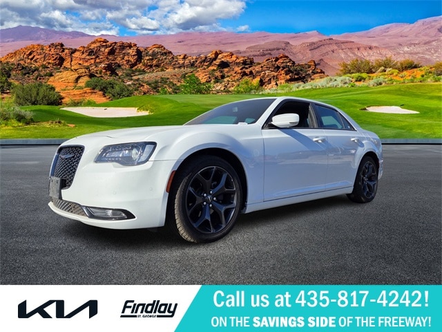 2021 Chrysler 300 S's photo