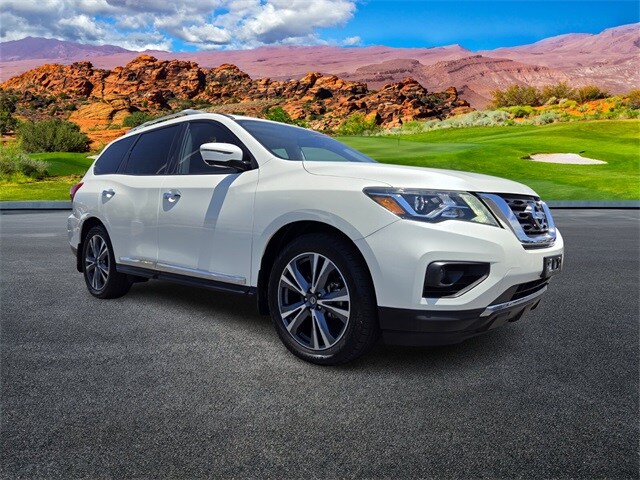 Used 2019 Nissan Pathfinder Platinum with VIN 5N1DR2MM2KC581076 for sale in Saint George, UT
