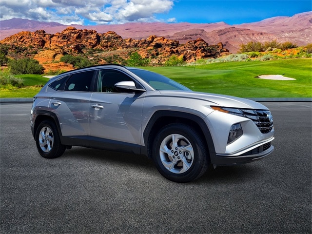 Used 2022 Hyundai Tucson SEL with VIN KM8JBCAE2NU064692 for sale in Saint George, UT