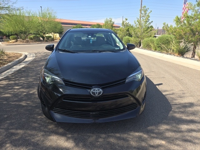 Used 2018 Toyota Corolla LE with VIN 5YFBURHE0JP748417 for sale in Saint George, UT