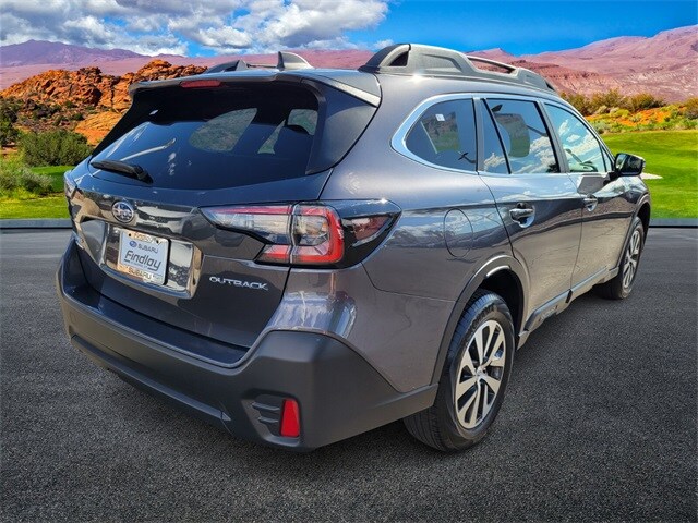 2022 Subaru Outback Premium photo 4