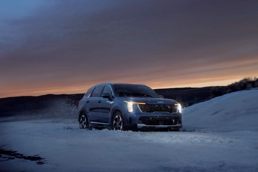 Kia%20Sorento%20on%20snow.jpg