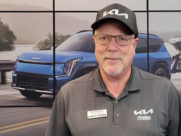 Staff member Ron Hutchison from ID_b5f8666311c4