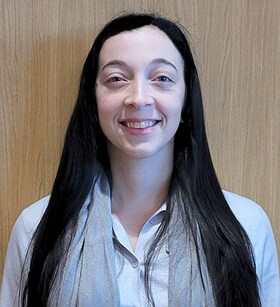 Staff member Xandra Reynolds from ID_11d3969e7dfa