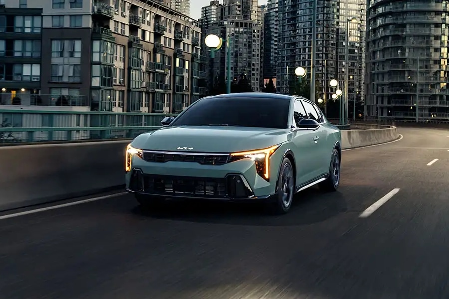 2025 Kia K4 on city road.jpg