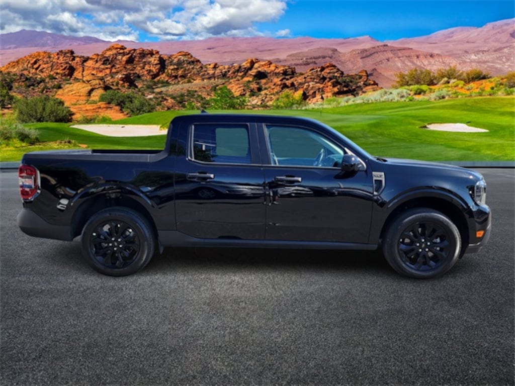 Used 2023 Ford Maverick  Truck SuperCrew