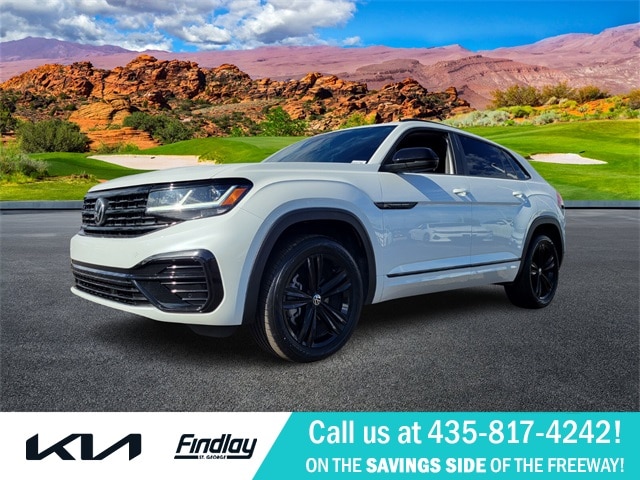 2023 Volkswagen Atlas Cross Sport SEL R-Line Black's photo