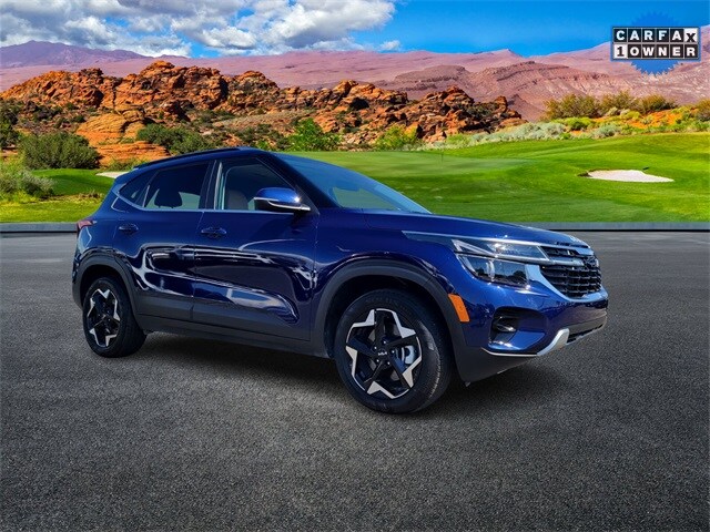 2024 Kia Seltos EX photo 2