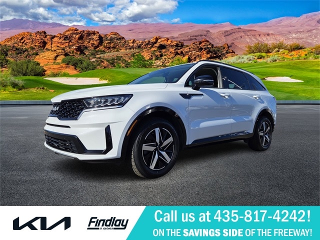 2022 Kia Sorento S's photo