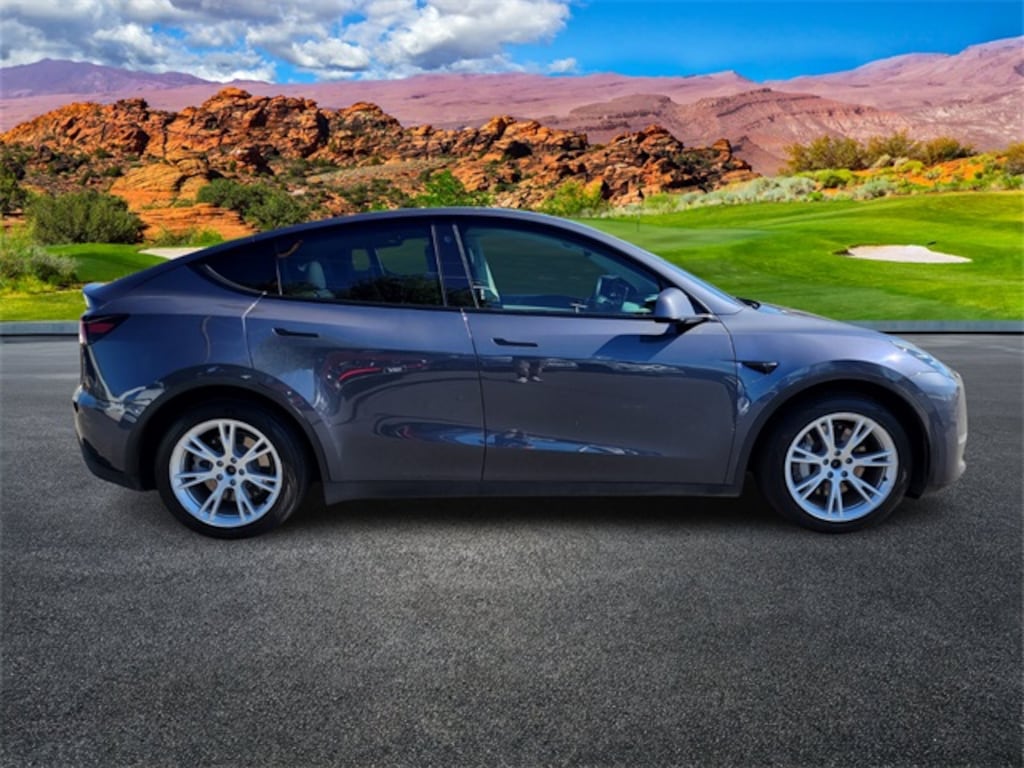 Used 2021 Tesla Model Y Long Range SUV