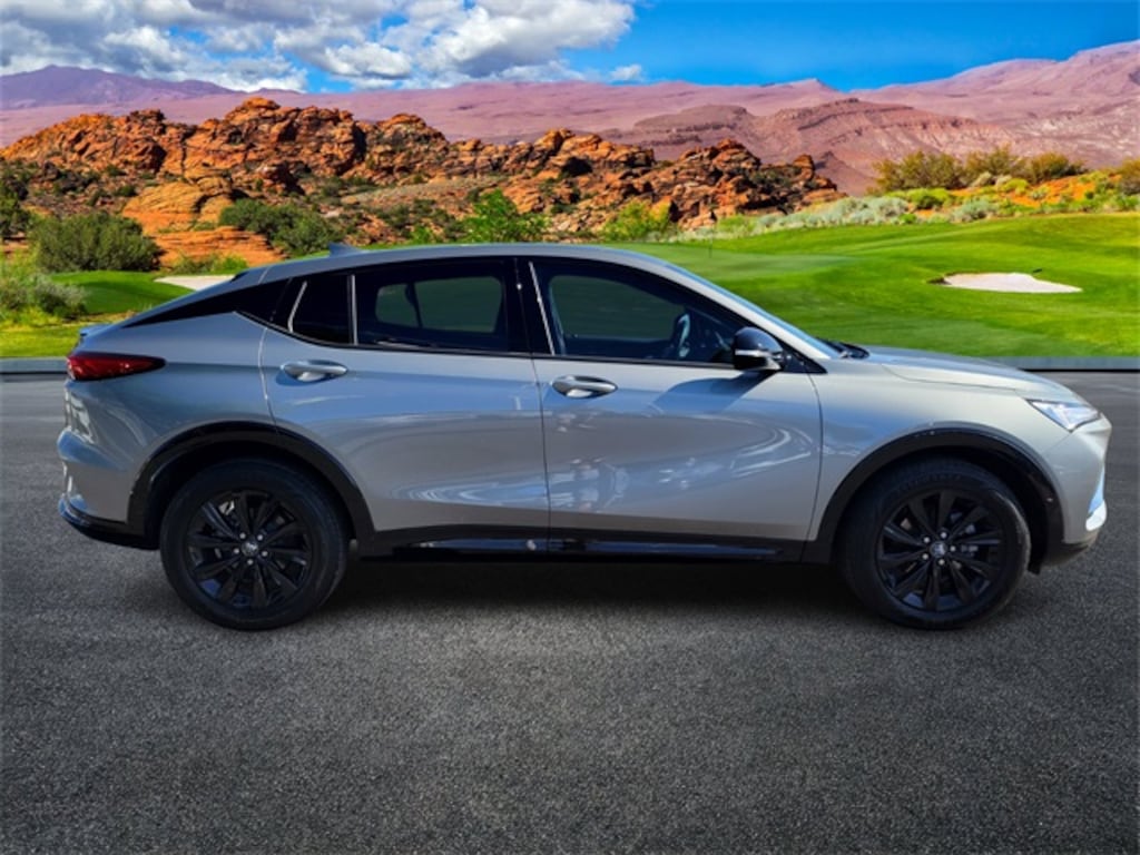 Used 2025 Buick Envista Sport Touring SUV