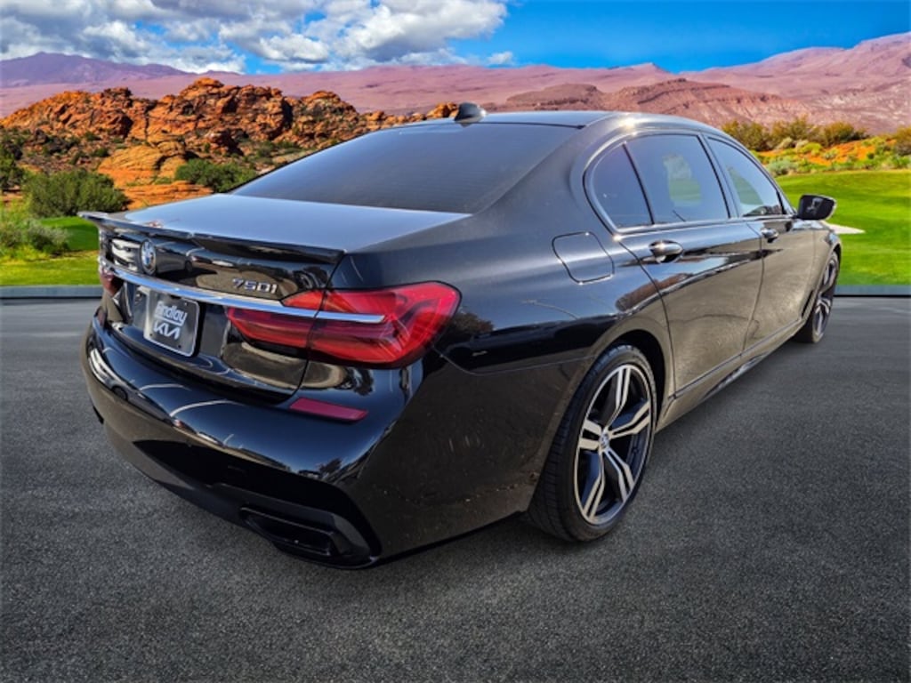 Used 2019 BMW 750i Sedan