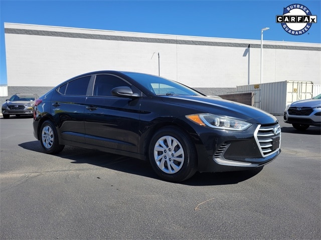 Used 2018 Hyundai Elantra SE with VIN KMHD74LF1JU452081 for sale in Saint George, UT