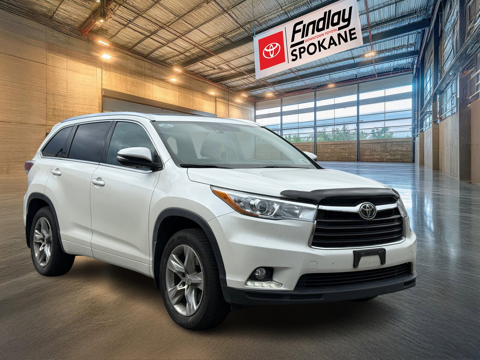 2014 Toyota Highlander Base Hybrid photo 2