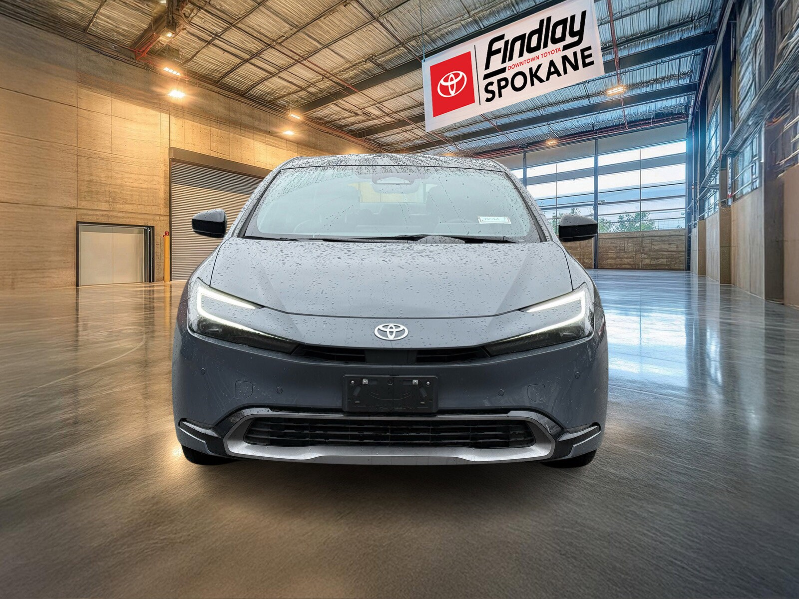 2023 Toyota Prius photo 2