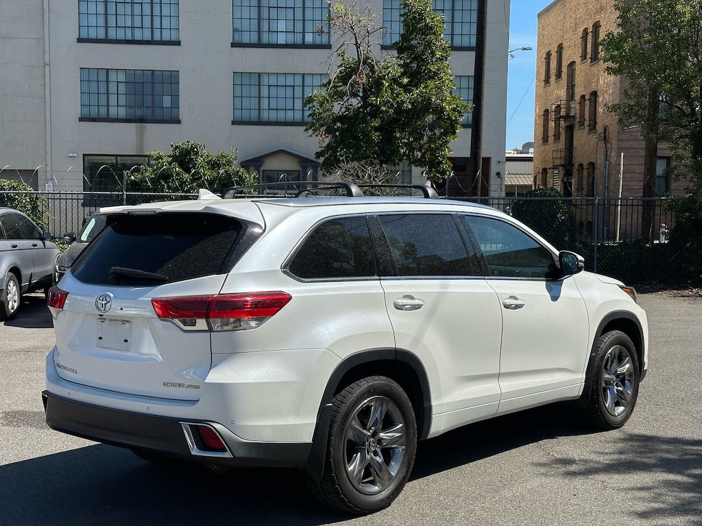 Certified 2019 Toyota Highlander SUV